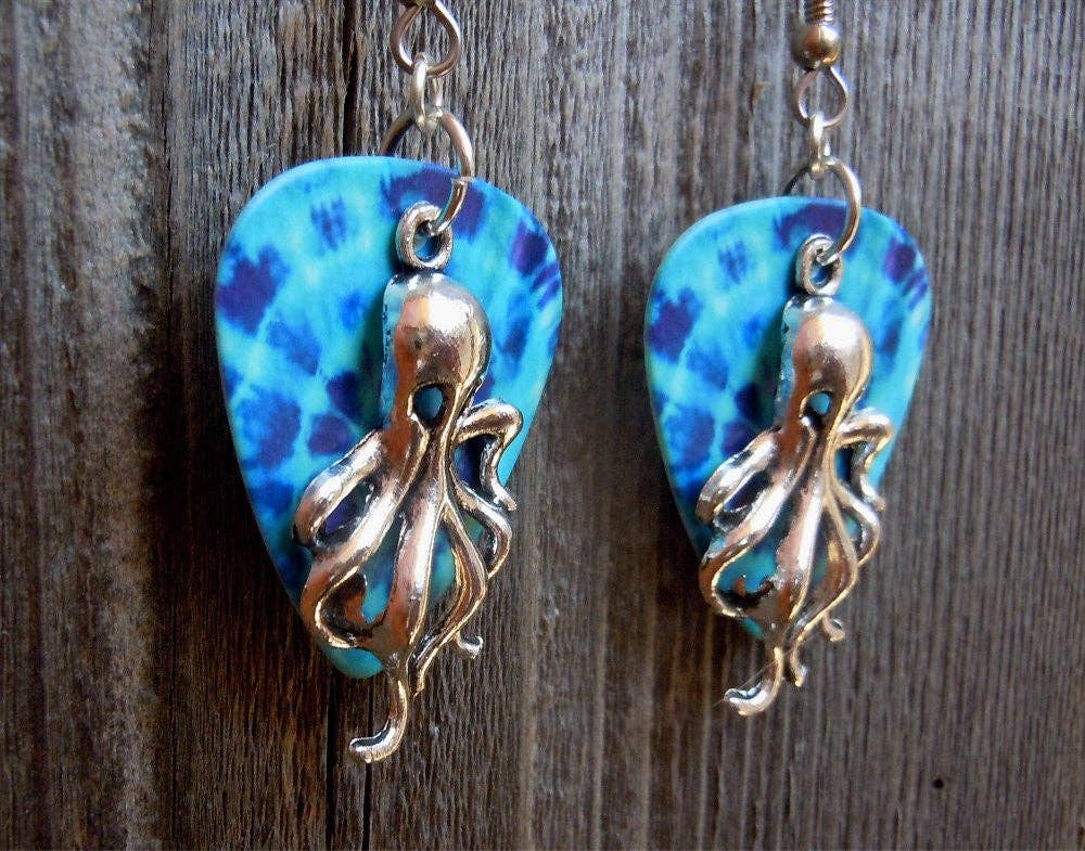 Simply Raevyn - Wholesale Dangle Earrings - Octopus Charm Guitar Pick Earrings1