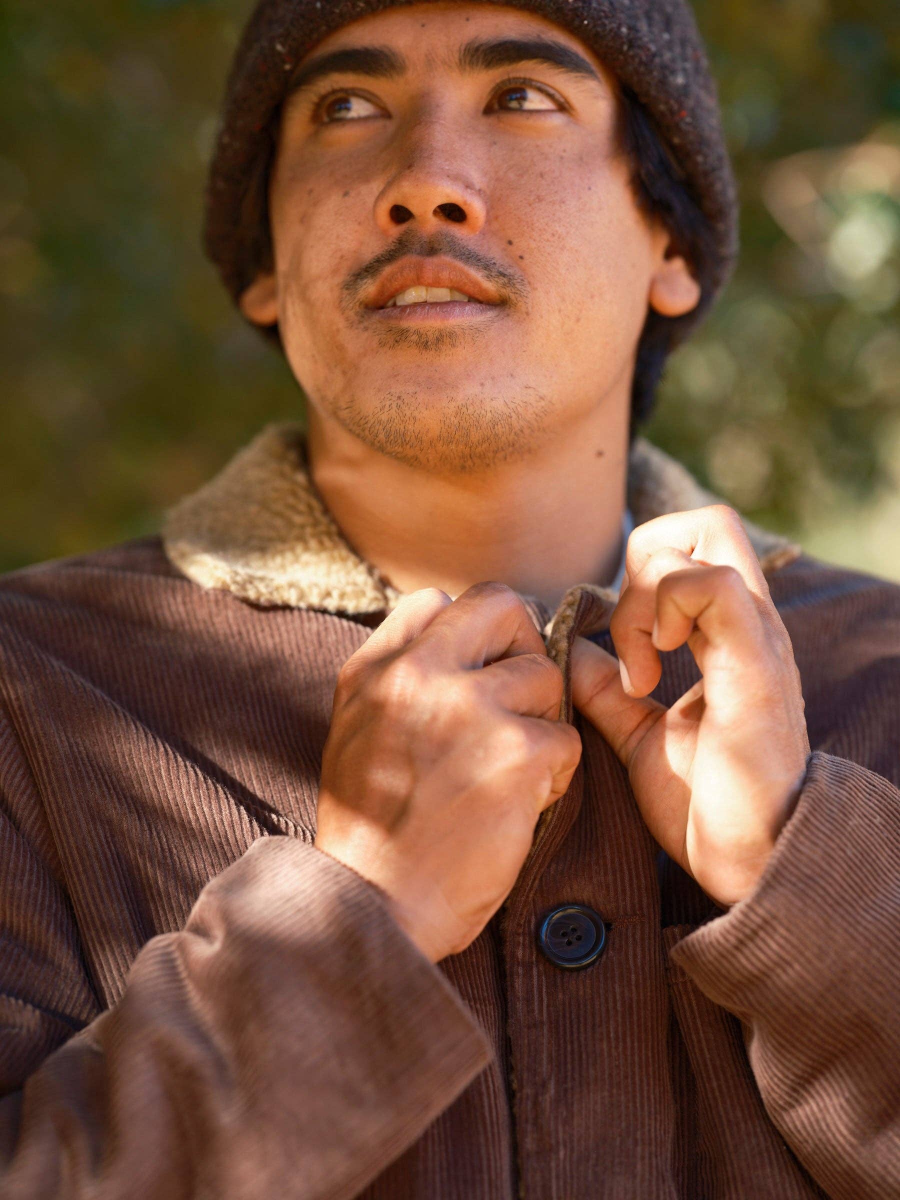 Dunkelbrauner Cordstoff Mack-Jacke für den Großhandel auf Faire3