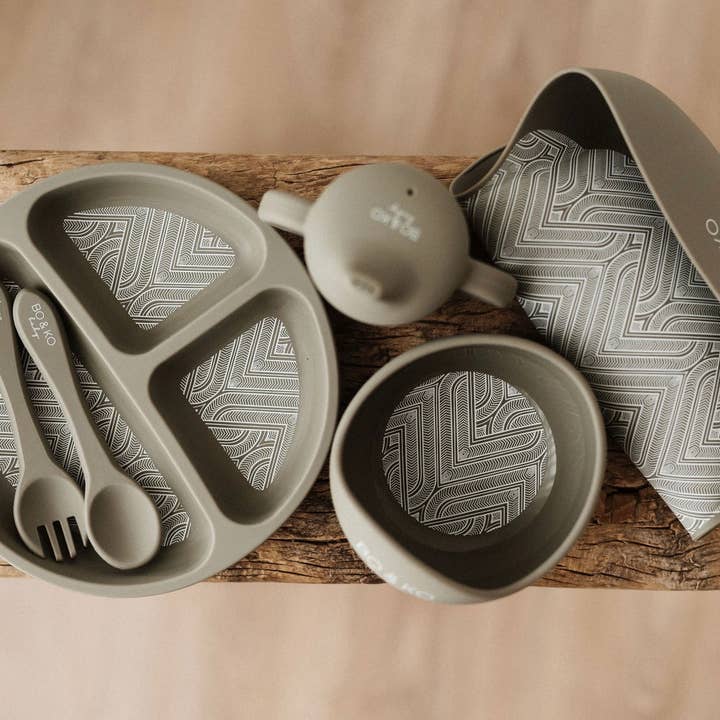 Essentials Feeding Set | Khaki for wholesale by BO & KO