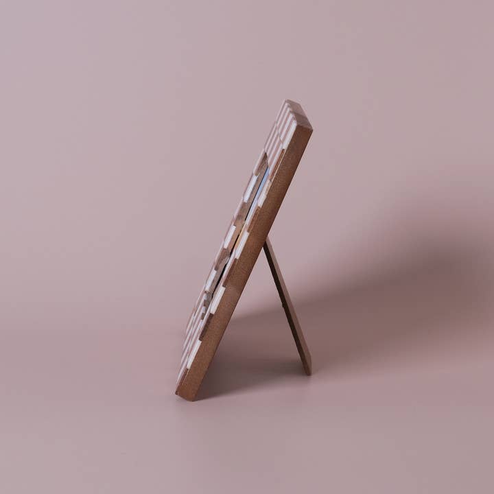 Made Market Co. - Wholesale Picture Frame - Checkered Photo Frame 5x54