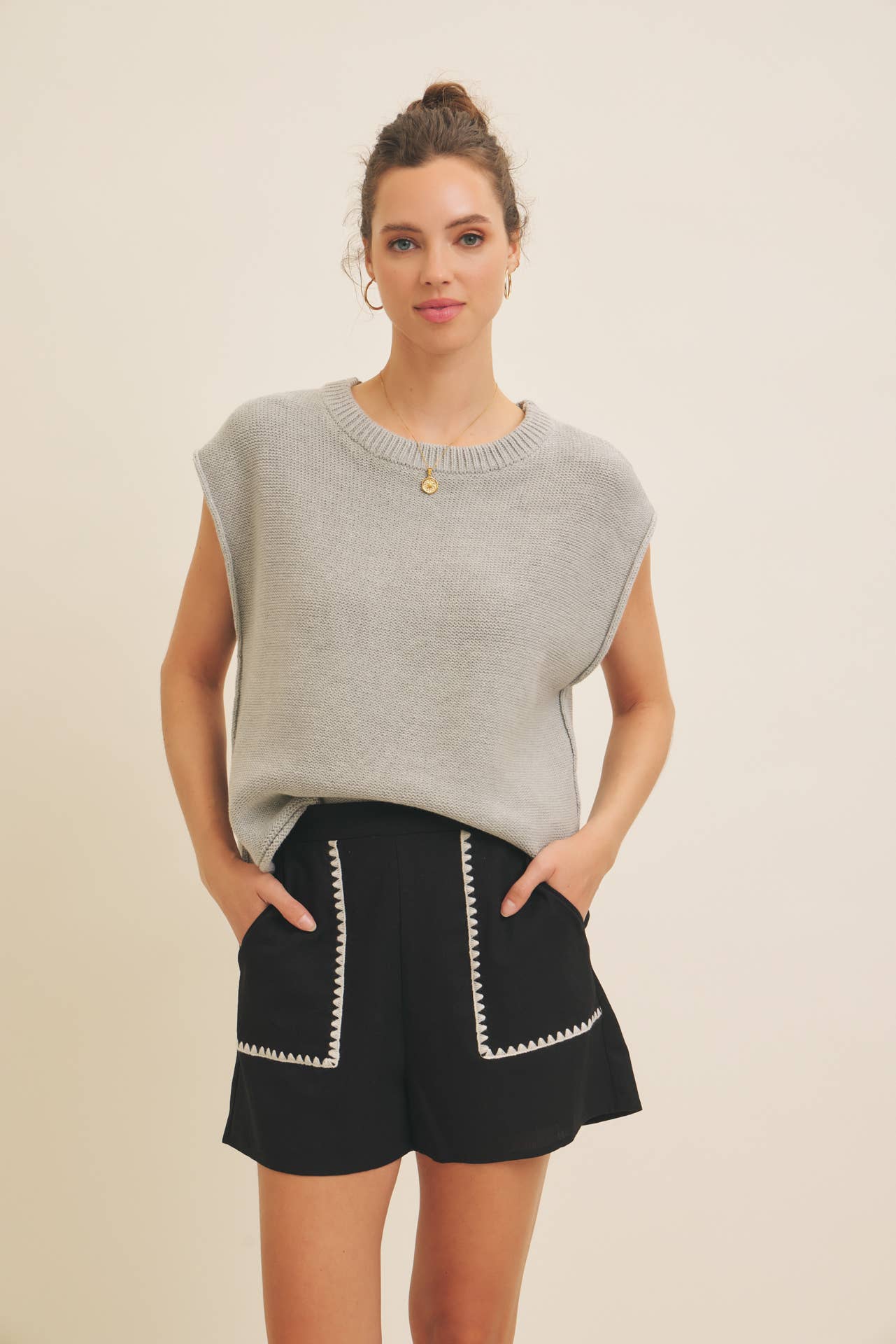 in february – Großhandel Strickpullover – Damen – Locker sitzendes Sweater-Weste mit sichtbaren Nähten22