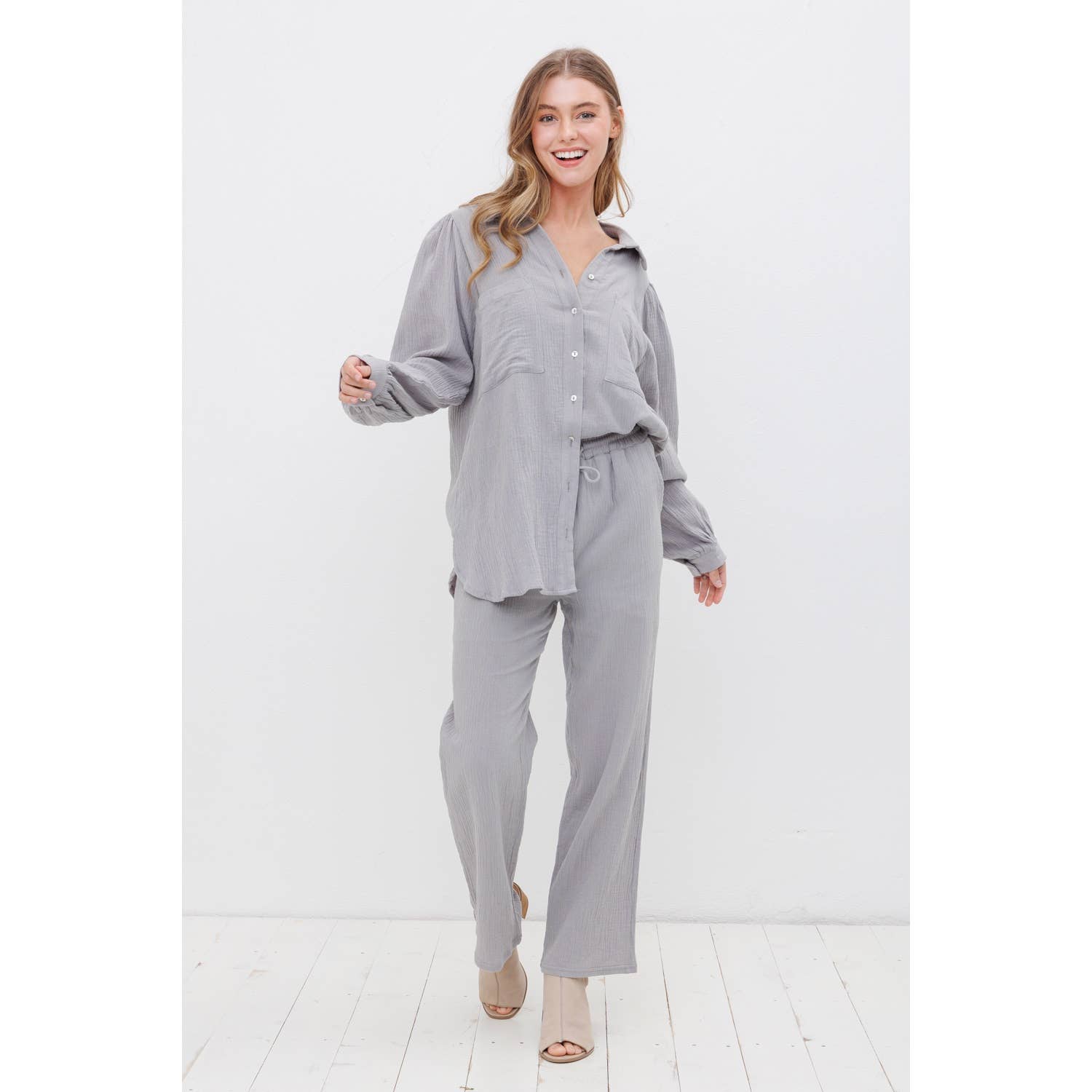 Sweet Generis – wholesale Pants – Women's – GAUZE WIDE LEG PANTS3