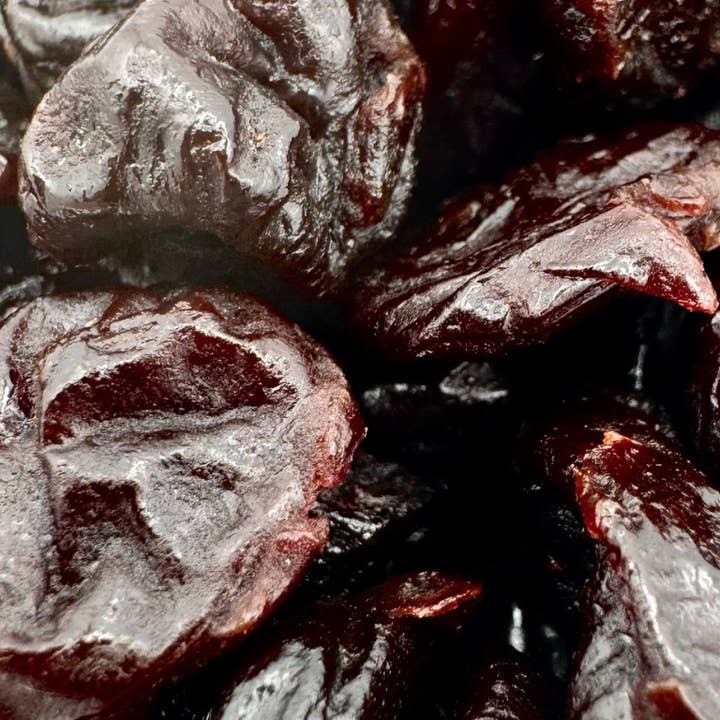 Martin's Country Store LLC - Wholesale Dried/Dehydrated Fruit - DRIED TART CHERRIES 10.6oz