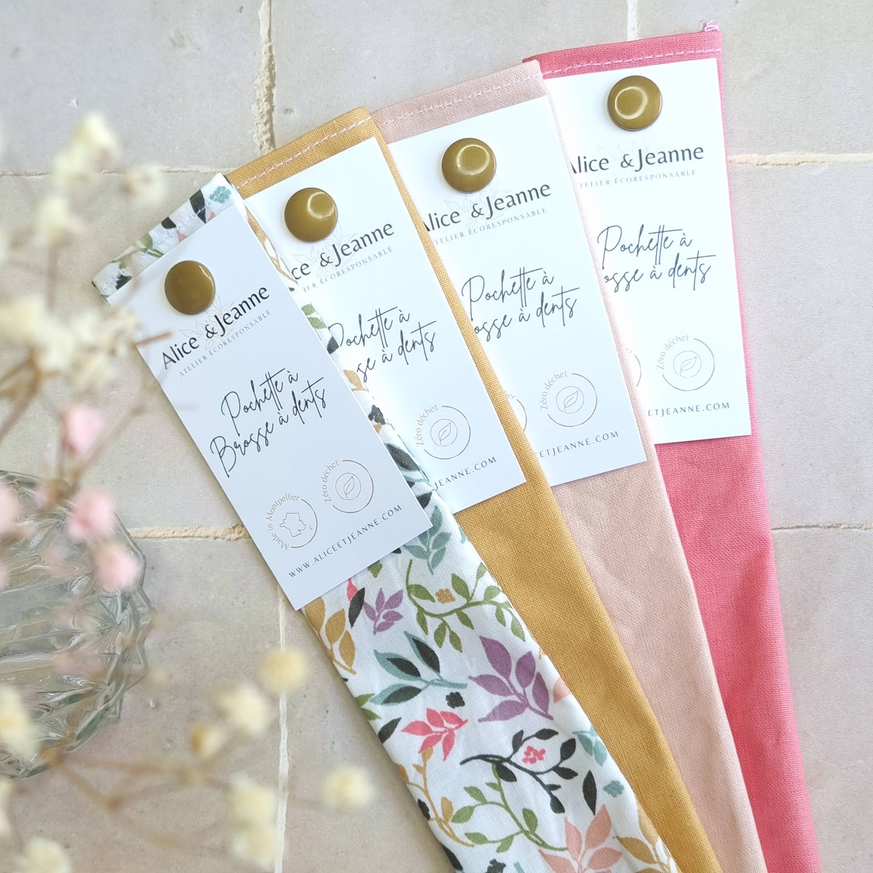 Alice et Jeanne - Wholesale Toothbrush Holder - Juliette toothbrush pouch2