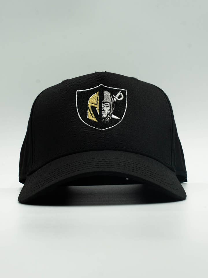 Vegas Teams Mashup Snapback für den Großhandel von Oros Studios