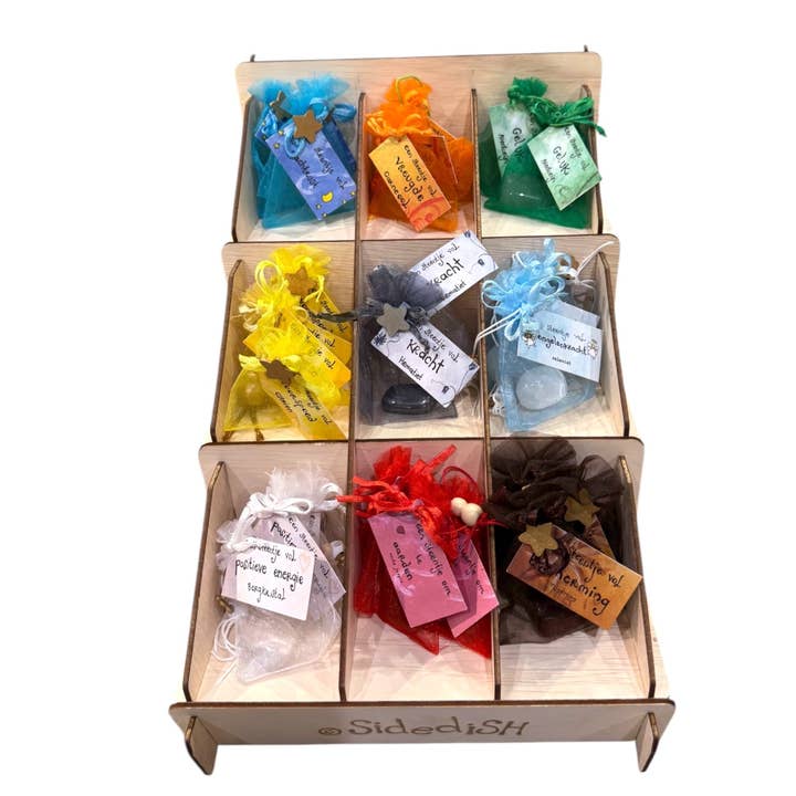 Cuddle stones 9 types per 3 for wholesale by Sidedish Cards