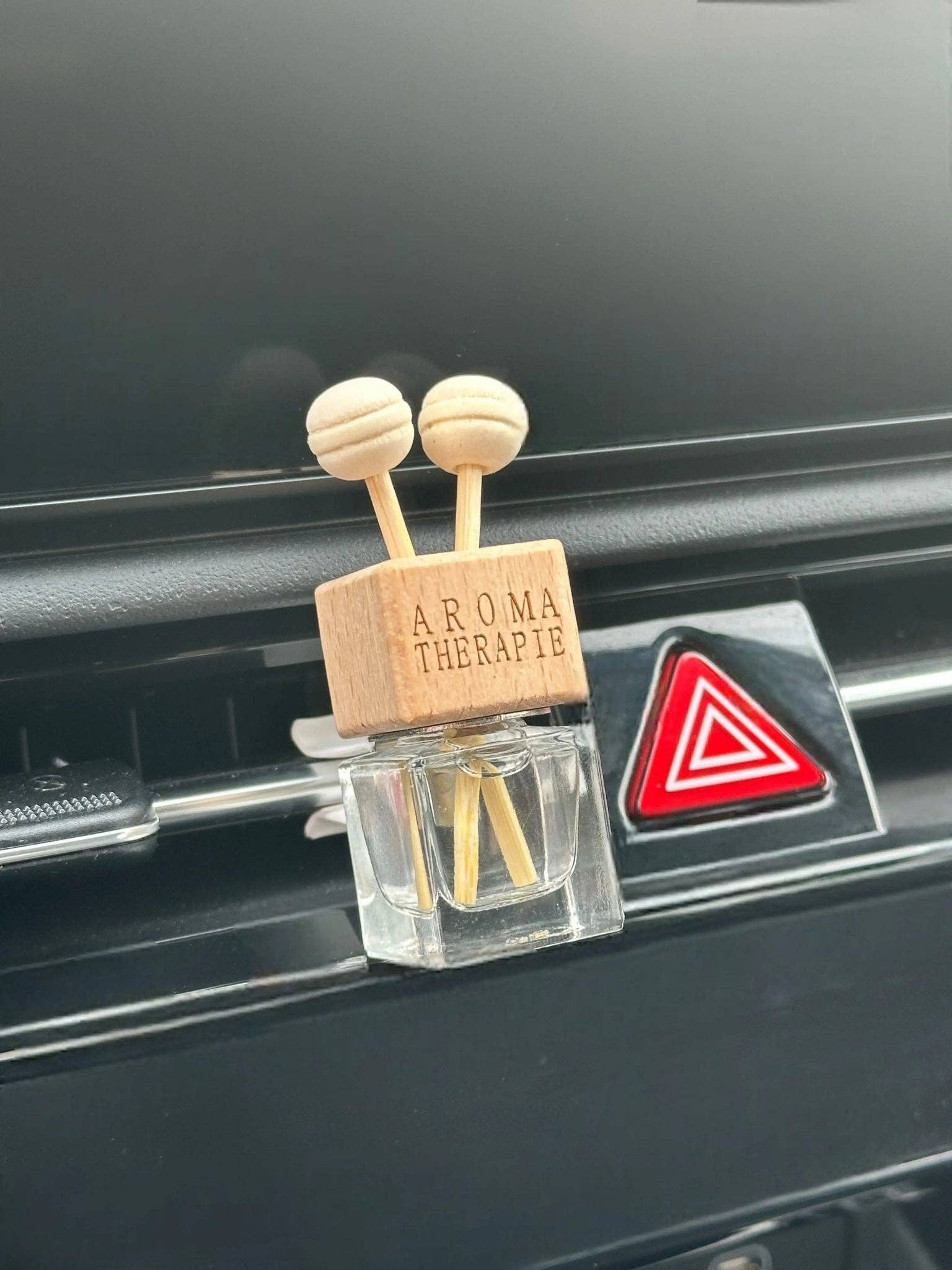 CocoBen's - Wholesale Reed Diffuser - Small Essential Oil Diffuser "Divine"2