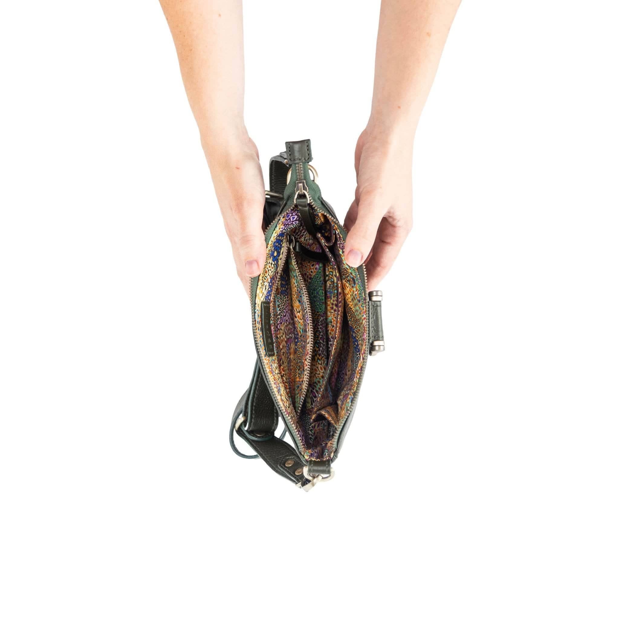 Sapahn - Wholesale Crossbody Bag - Women's - AE Crossbody Wristlet Wallet177