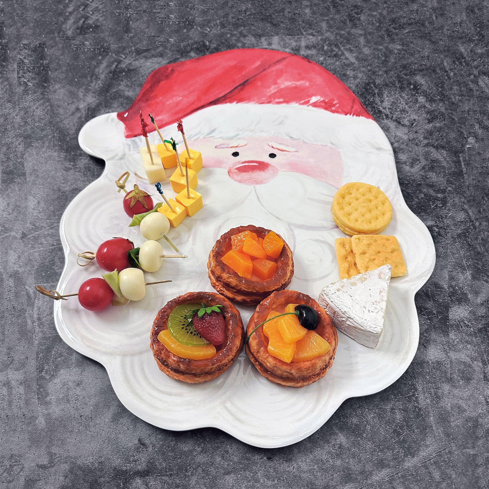 Supreme Housewares - Wholesale Platter - Santa Claus 19 Inch Melamine Serving Platter3