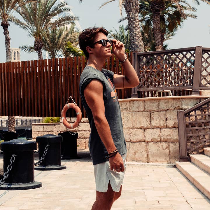 GOWOOD - Wholesale Sunglasses – Unisex - Walnut Wood Sunglasses with Silver Mirrored Polarized Lenses6