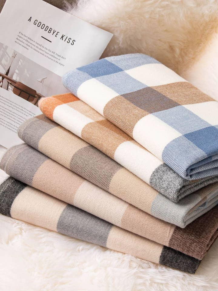 Mysig rutig varm halsduk för wholesale av VividLux