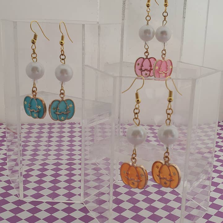 Skullduggery Studios - Wholesale Dangle Earrings - Playful Halloween Earrings11