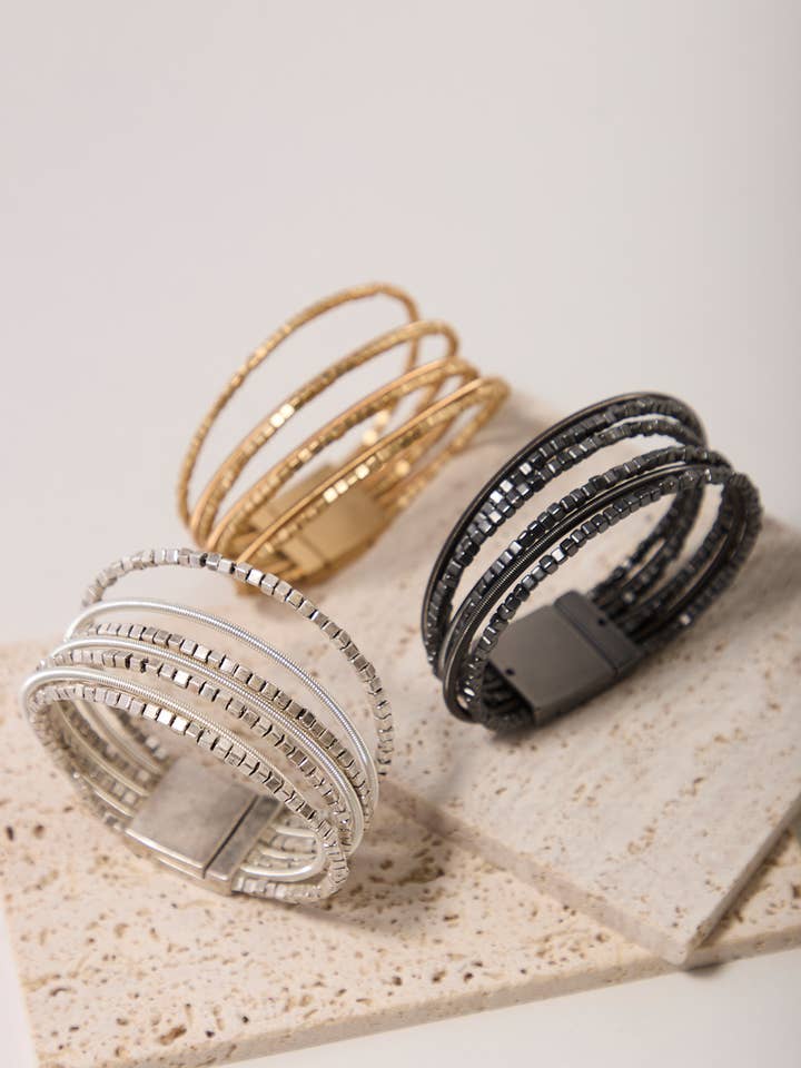 Scarlett Metallic Beaded Bracelet for wholesale by SAACHI