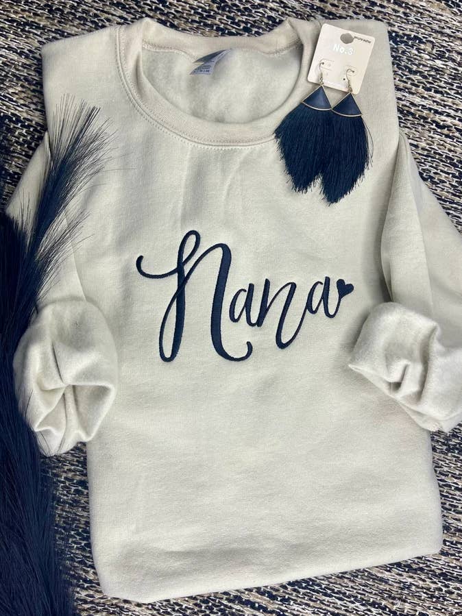 Nana Script (sweat-shirt brodé) pour la vente par 1/2 Penny Wholesale