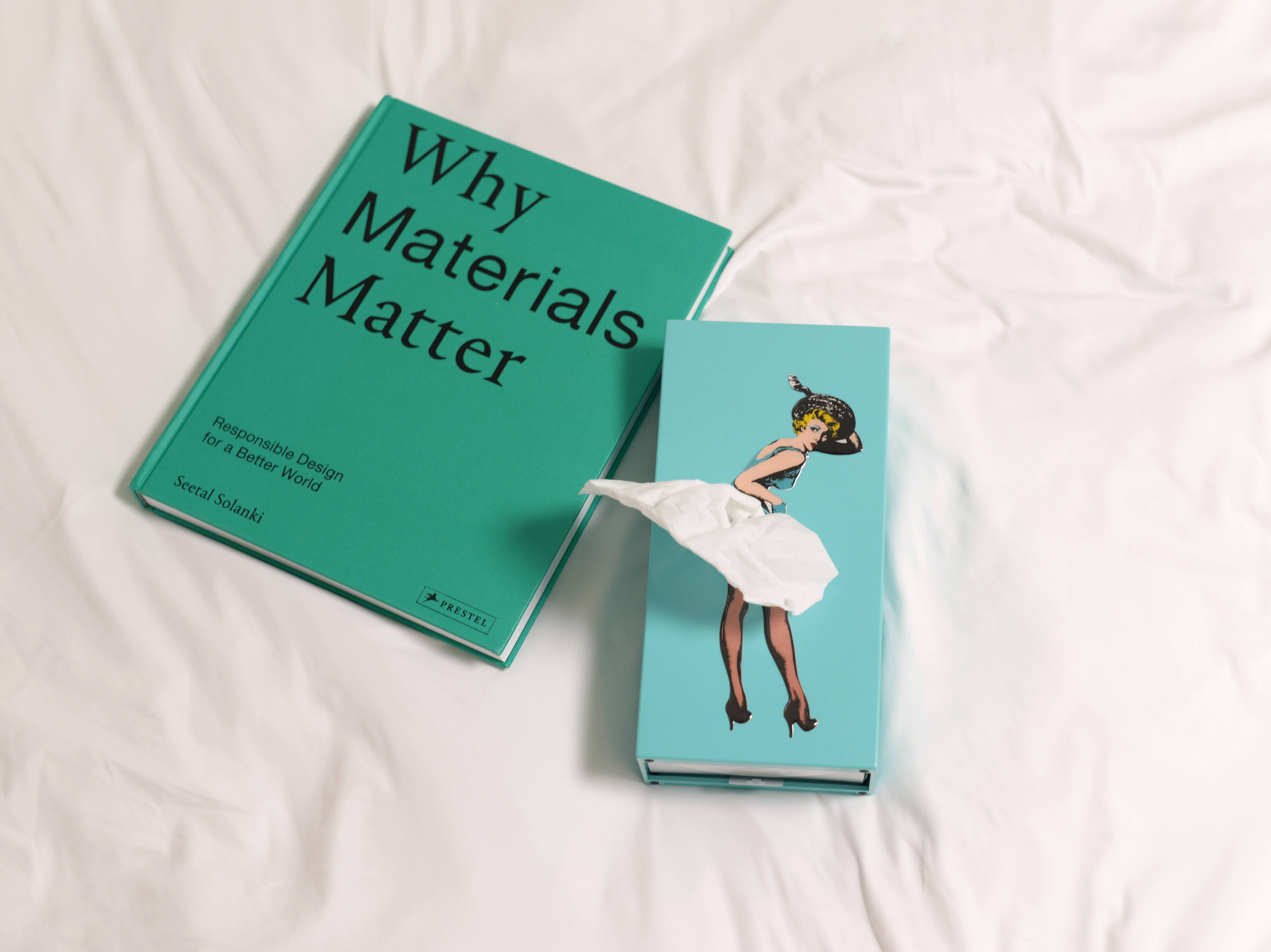 Beyond123 - Wholesale Tissue Box - Flying Skirt Tissue Box11