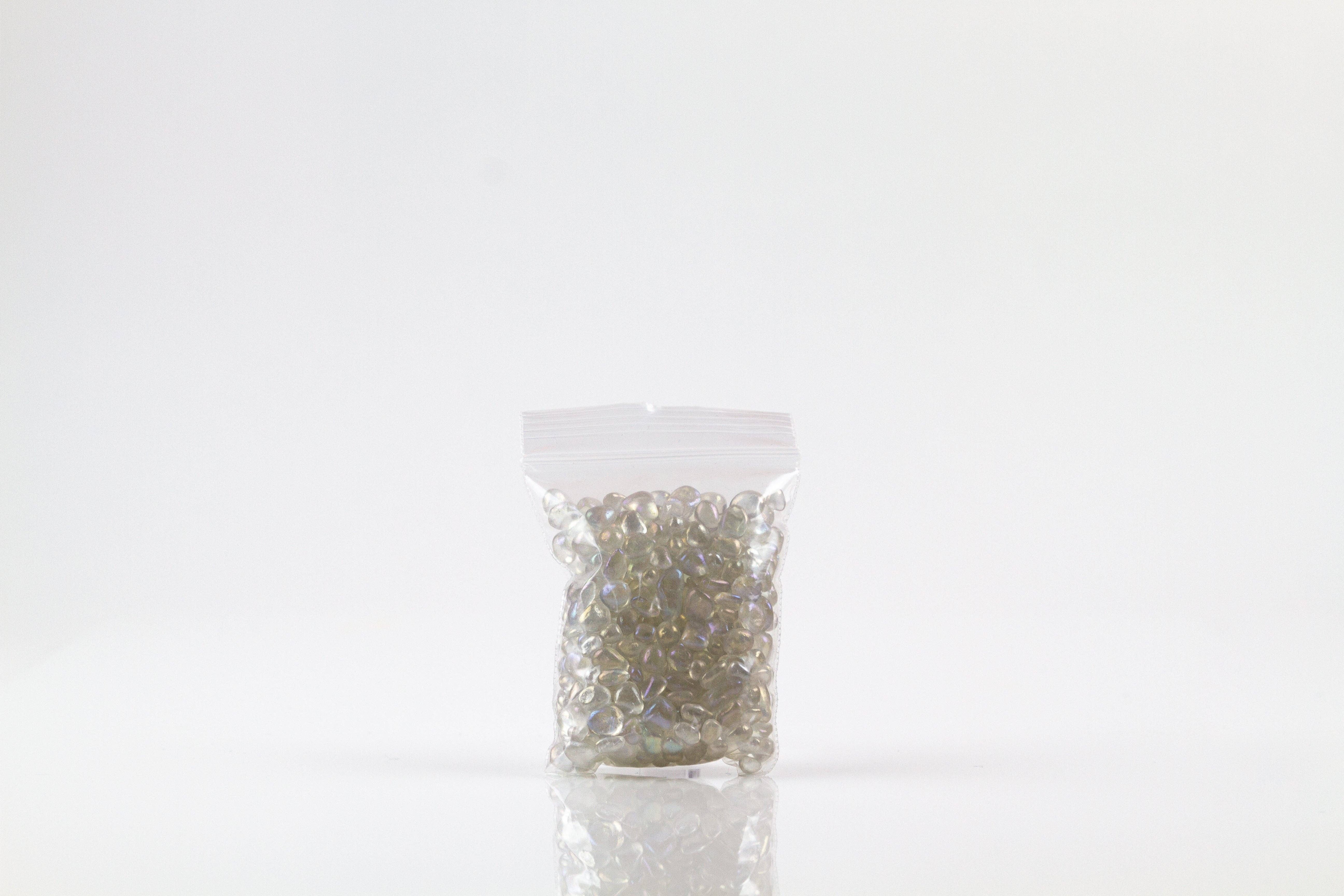 Crystal Vibes Inc. - Wholesale Spiritual Stone/Crystal - Clear Aura Quartz Bag2