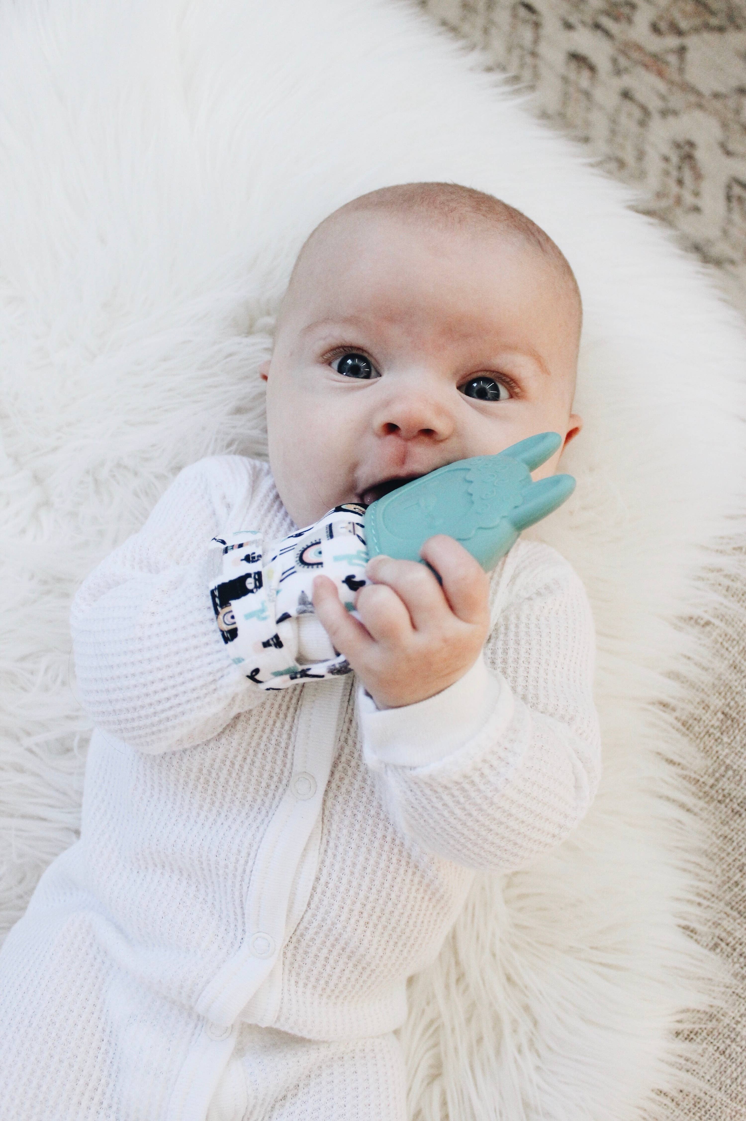 boots teething mitt