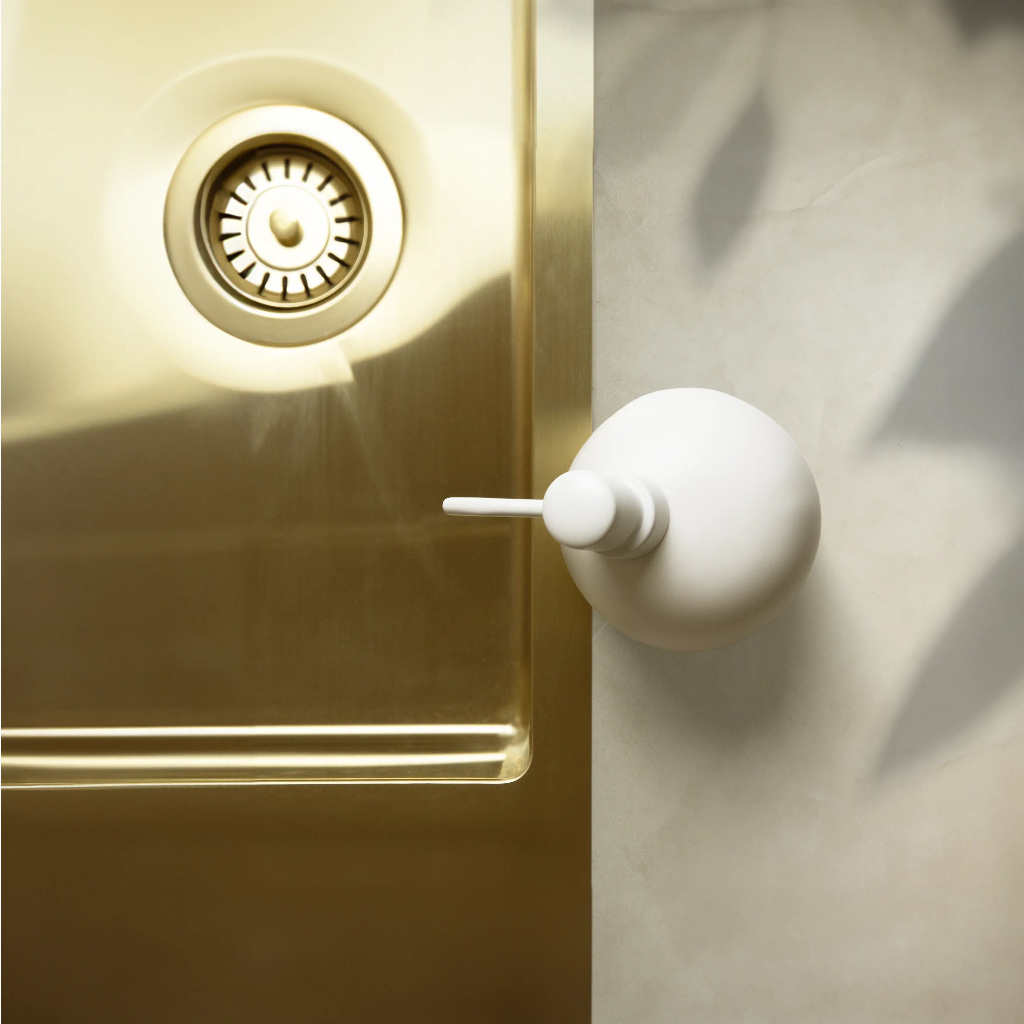 HAPPY SiNKS - Wholesale Soap Dispenser - Kiwi Soap Dispenser1