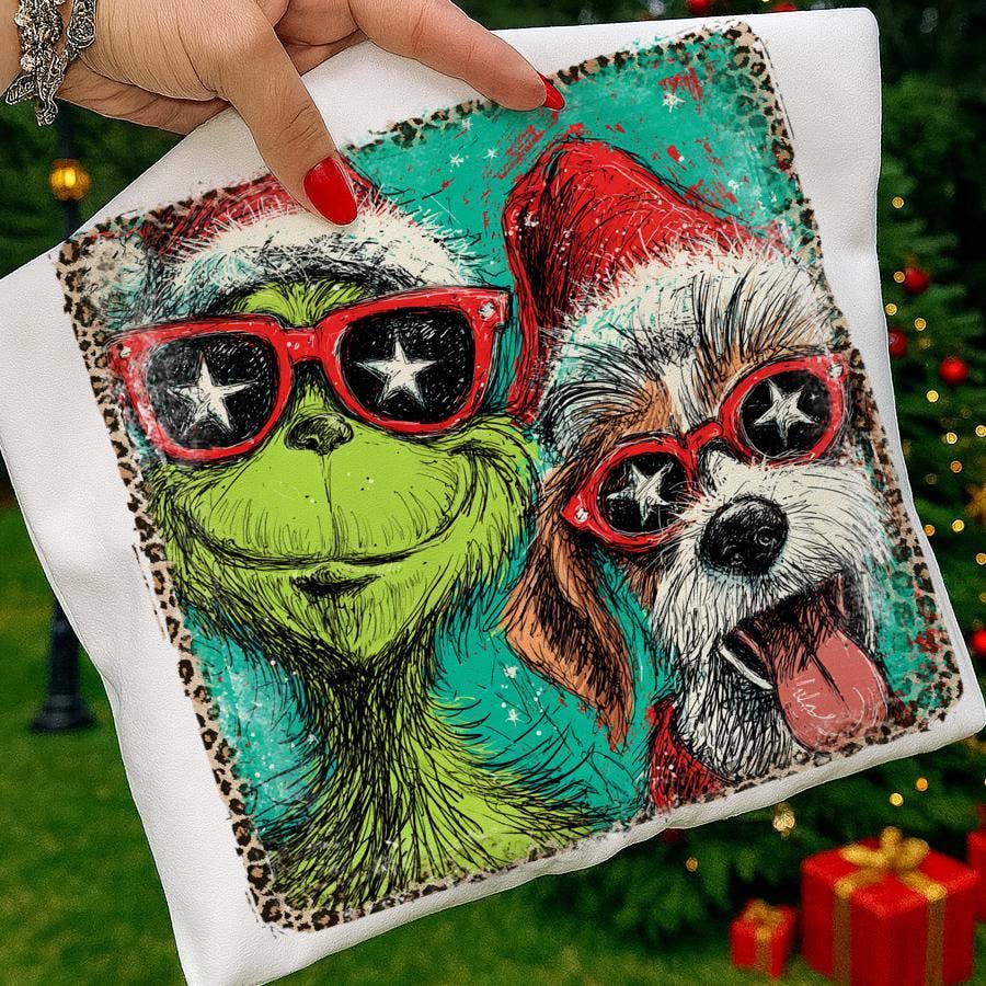 DLT Ecommerce - Wholesale T-Shirt (Graphic) - Women's - Preppy Grichmas Christmas Shirt, Christmas Movie Sweatshirt0