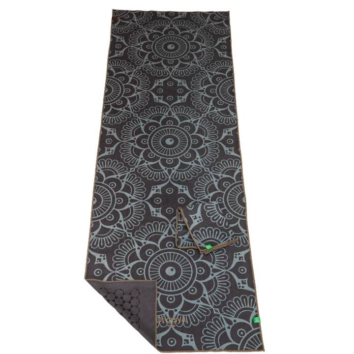 Divasya - Wholesale Yoga Towel - Yoga Towel Set | 1 Yoga Towel with Silicone Honeycomb Structure & 1 Face Towel | in 6 Colors33