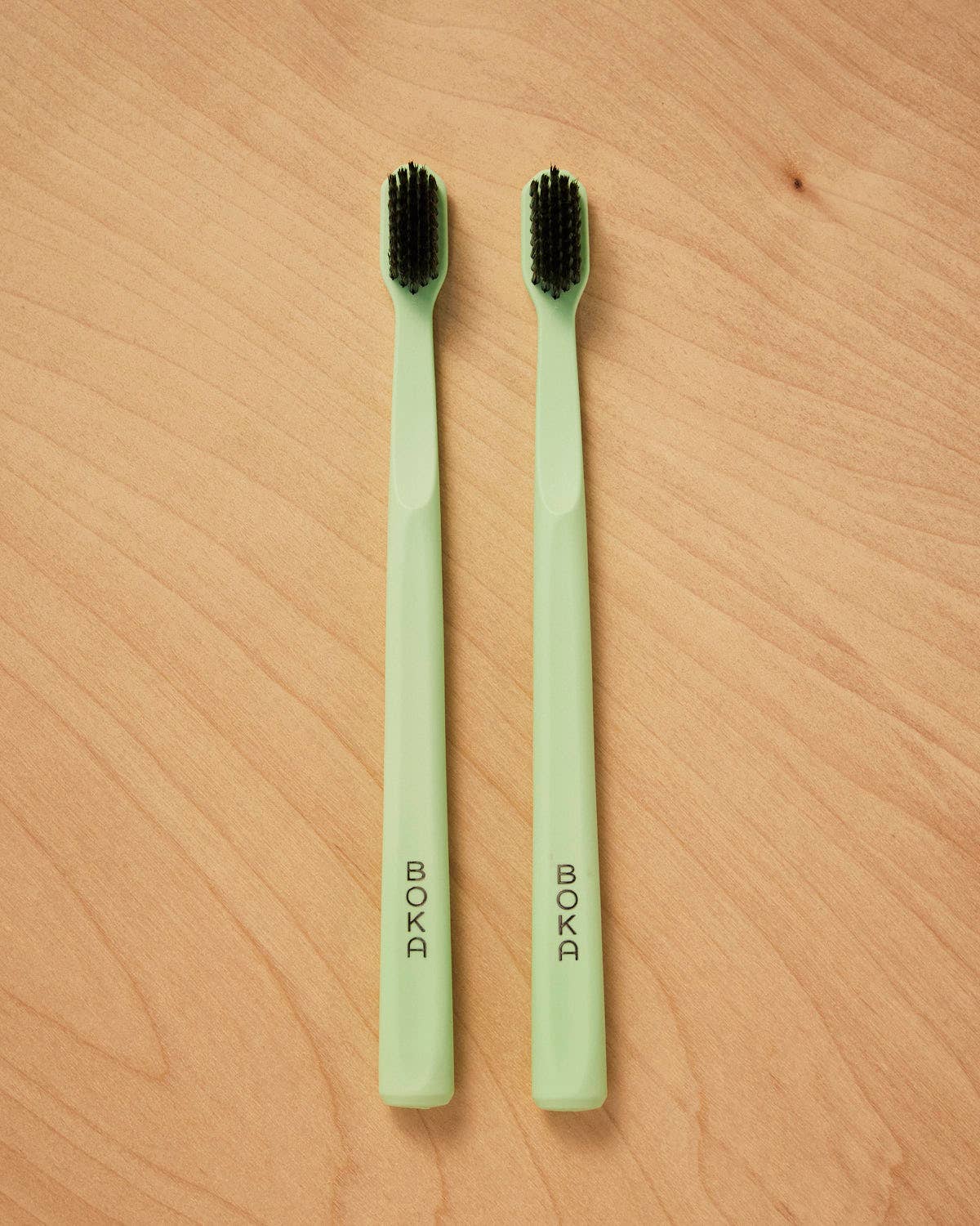 REMOVED BRAND - Wholesale Toothbrush - Manual Brush Green2