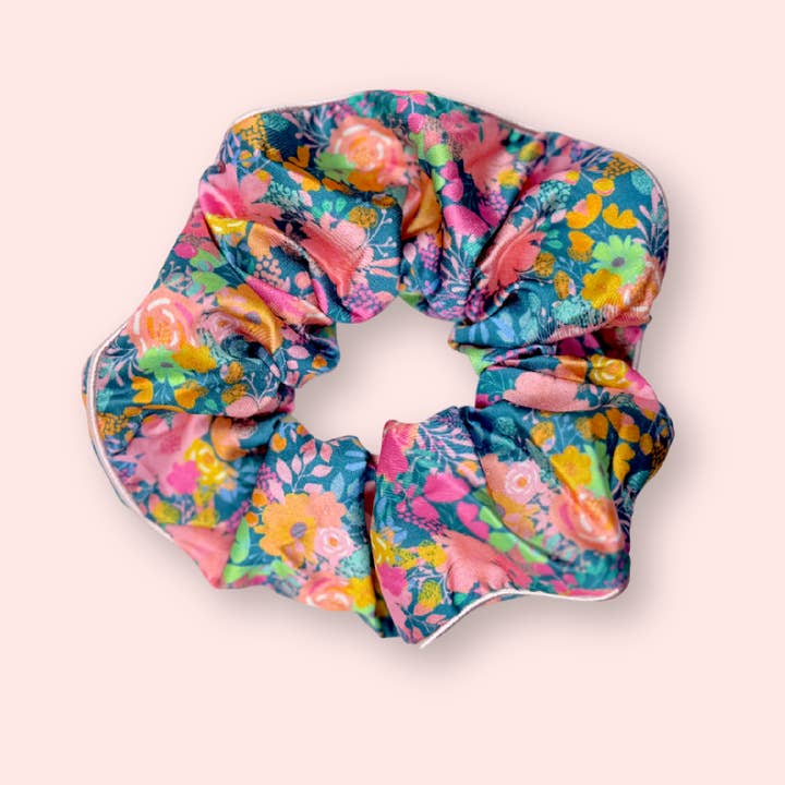 Cleary Lane - Wholesale Scrunchie - Women's - Floral Hair Scrunchies14