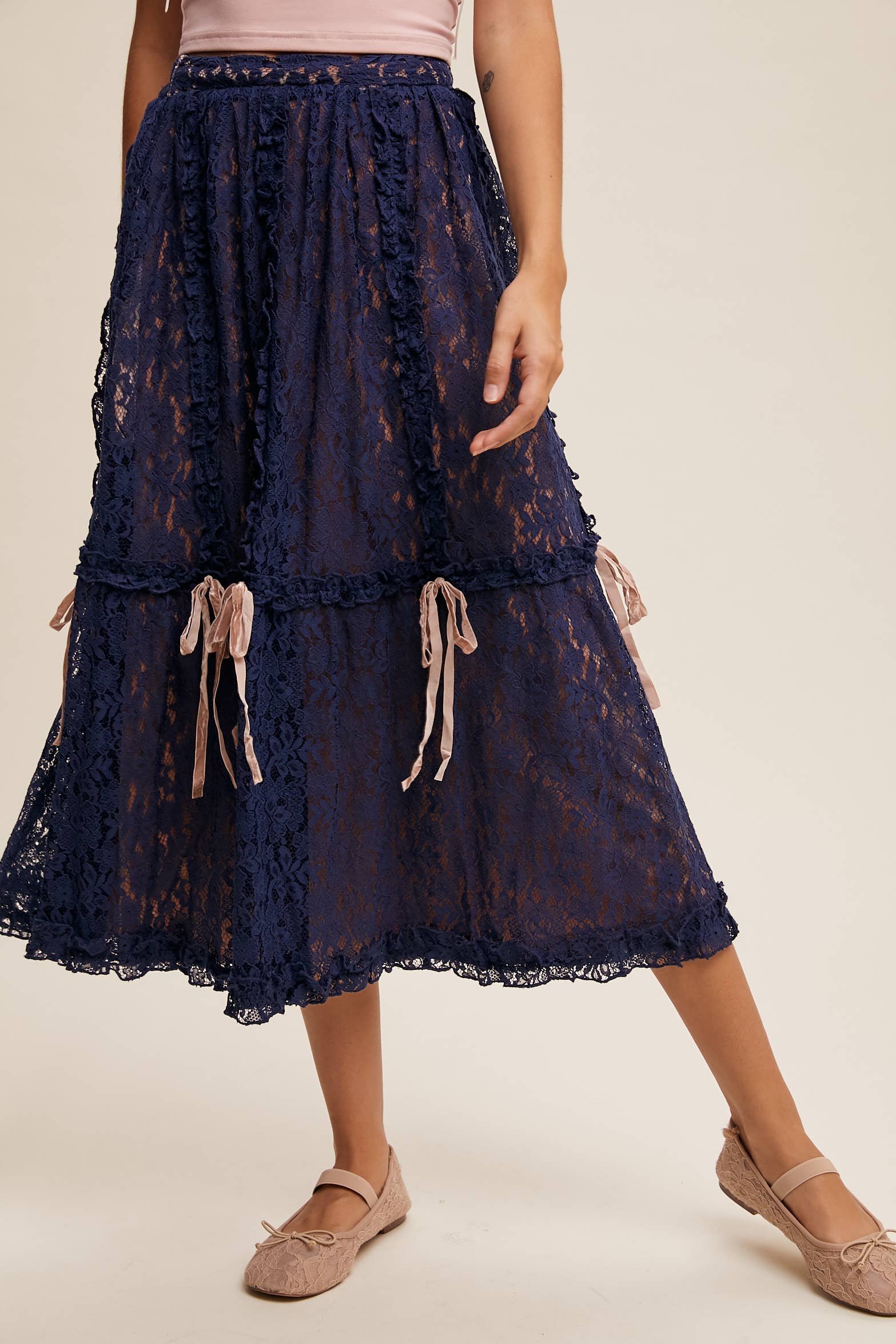 Listicle – wholesale Skirt – Women’s – Lace Midi Skirt with Ribbon Details1
