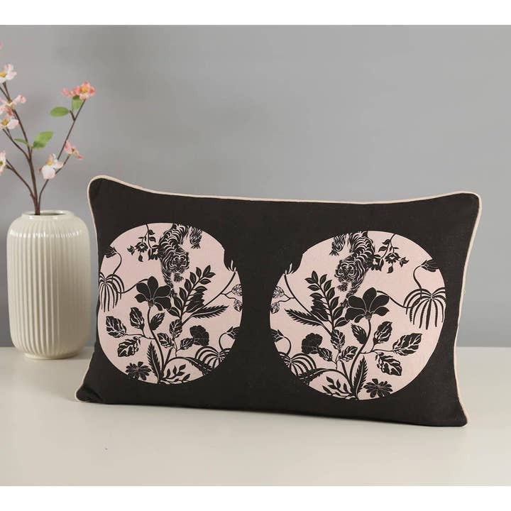 Fleur Greyscale 12 x 20 bomuldsandebetræk for engroshandel hos India Circus