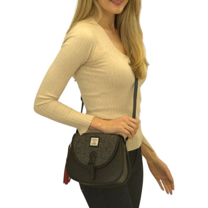 Patrick King Woollen Company - Wholesale Top Handle Bag - Women's - Harris Tweed Saddle Bag - Grey2