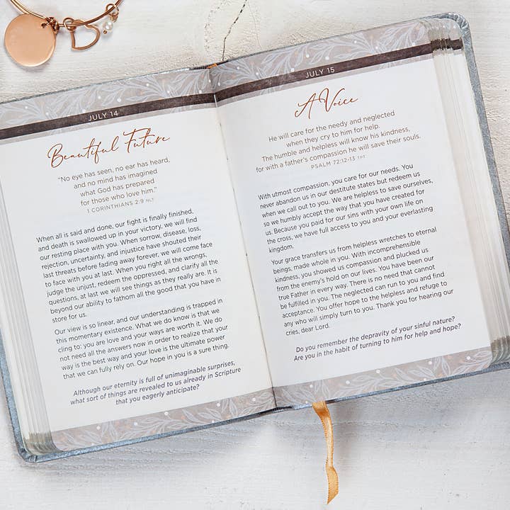 BroadStreet Publishing Group, LLC - Wholesale Religion Book - 365 Days of Prayer for Couples (Valentine's Day Gifts)1