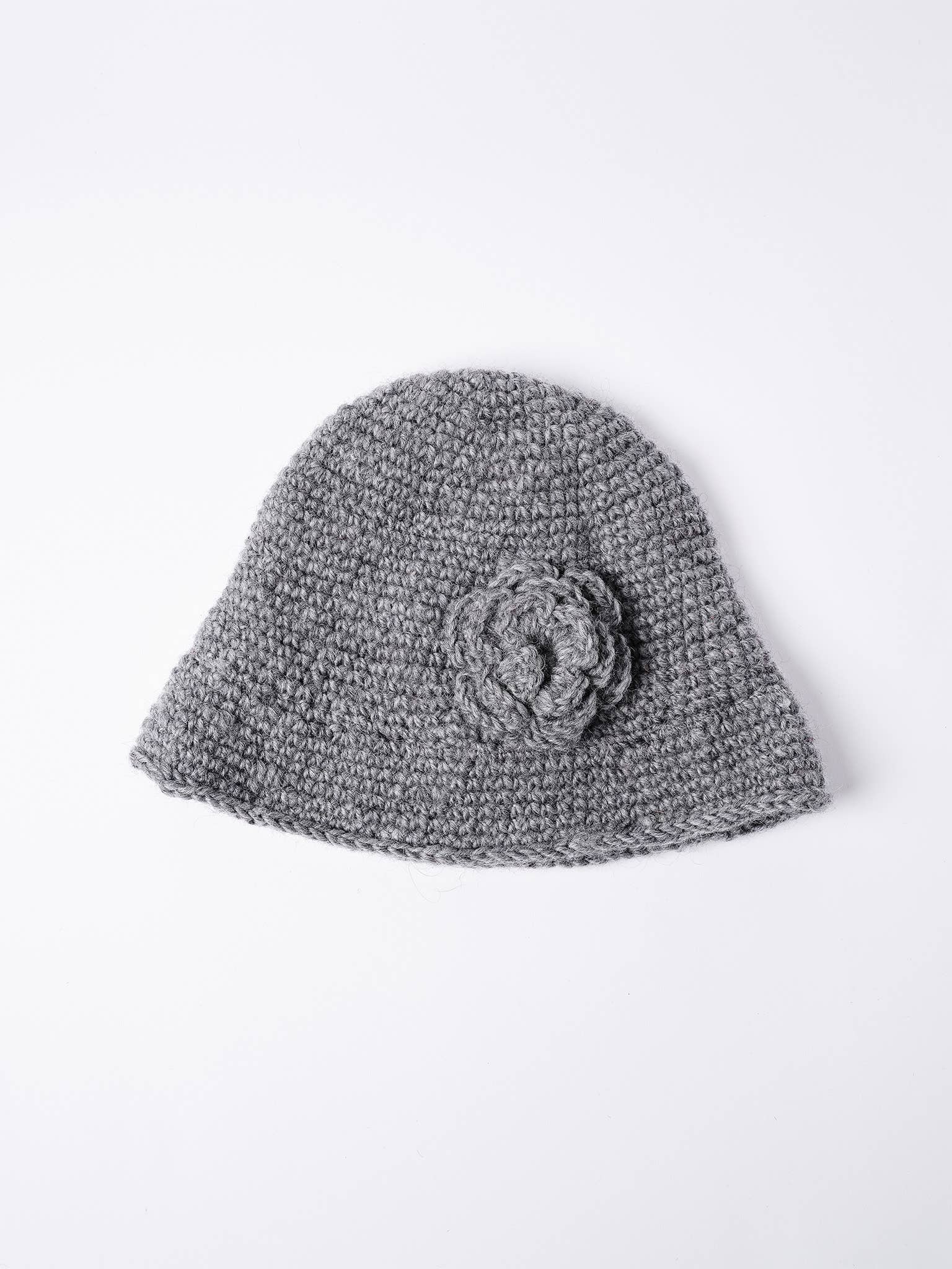 Windhorse Trading Inc – wholesale Beanie – Women's – English Rose Beanie. WO20112