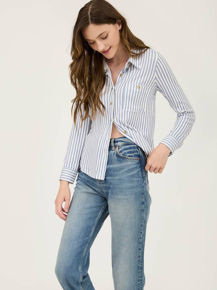 Blu Pepper - Wholesale Knit Top - Women's - STRIPE COLLARED LONG SLEEVE BUTTON DOWN SHIRT