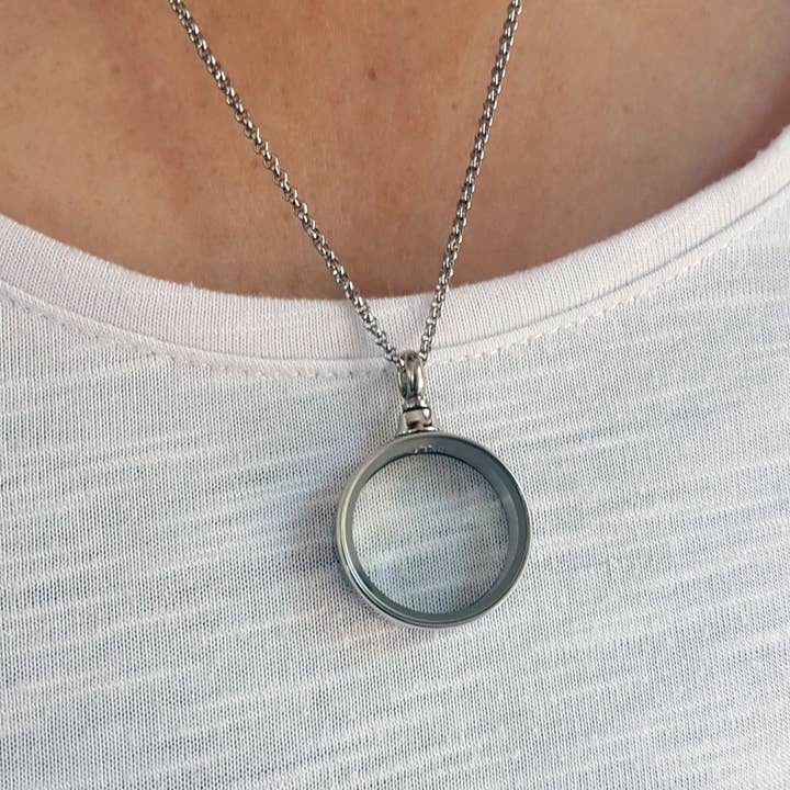 Just Vial - Wholesale Pendant/Charm Necklace - Glass Secret Capsule Urn Pendant Necklace - Stainless Steel1