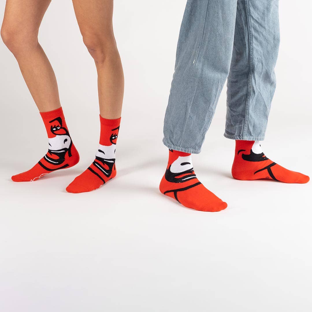 100 anni della mucca che ride Calze The Laughing Cow® per il 100° Anniversario in vendita all'ingrosso su Faire5