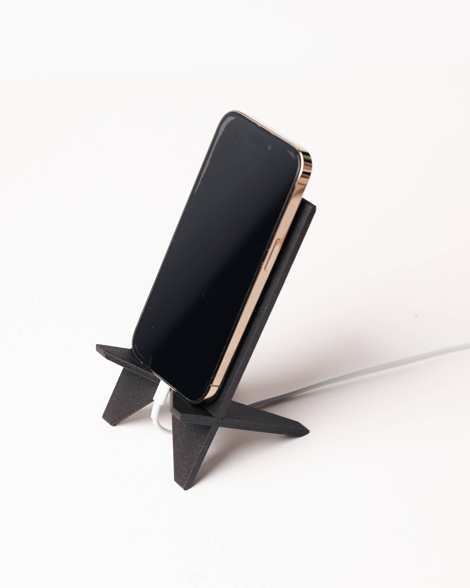 Copo Design - Wholesale Phone/Tablet Stand - Phone Holder - 3D using wood - 100% plant based3