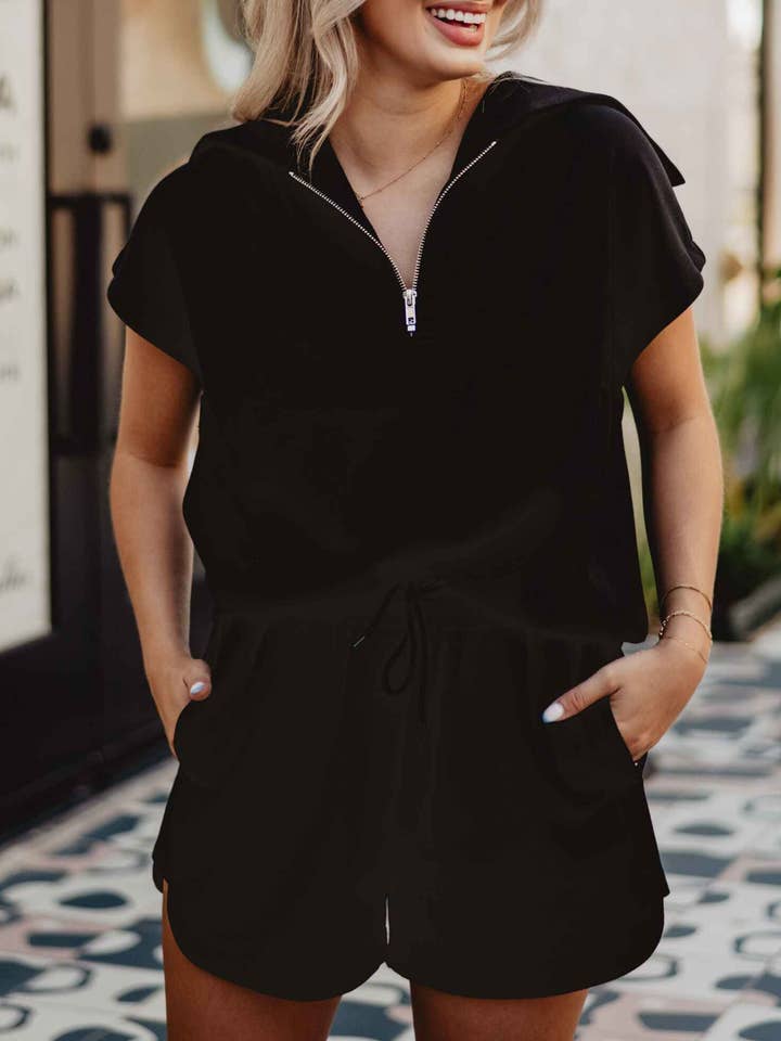 Black Half Zip Scuba Set for wholesale on Faire4