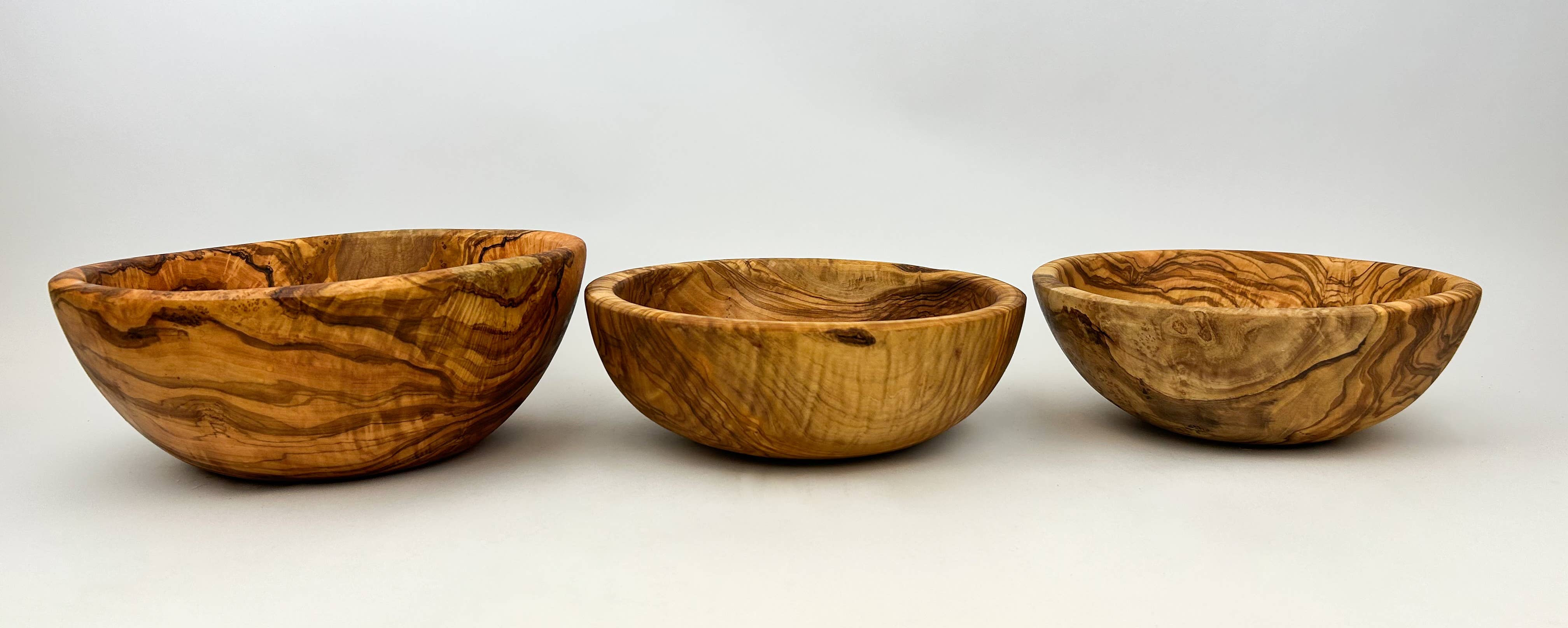 Natural OliveWood - Wholesale Serve Bowl - Olive Wood Family Salad Bowl1