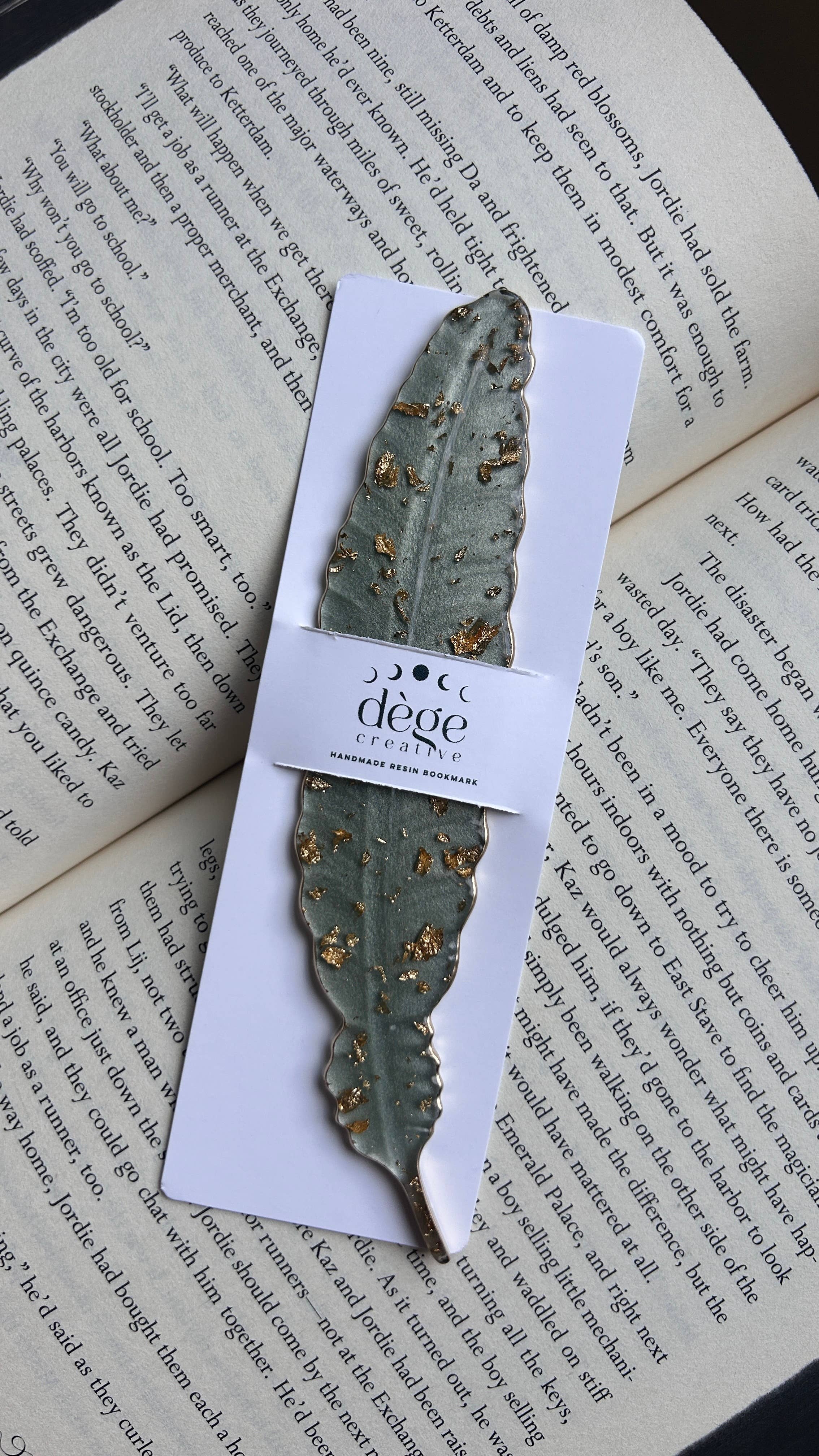 Dège Creative - Vente Marque-page - Marque-page plume en résine9