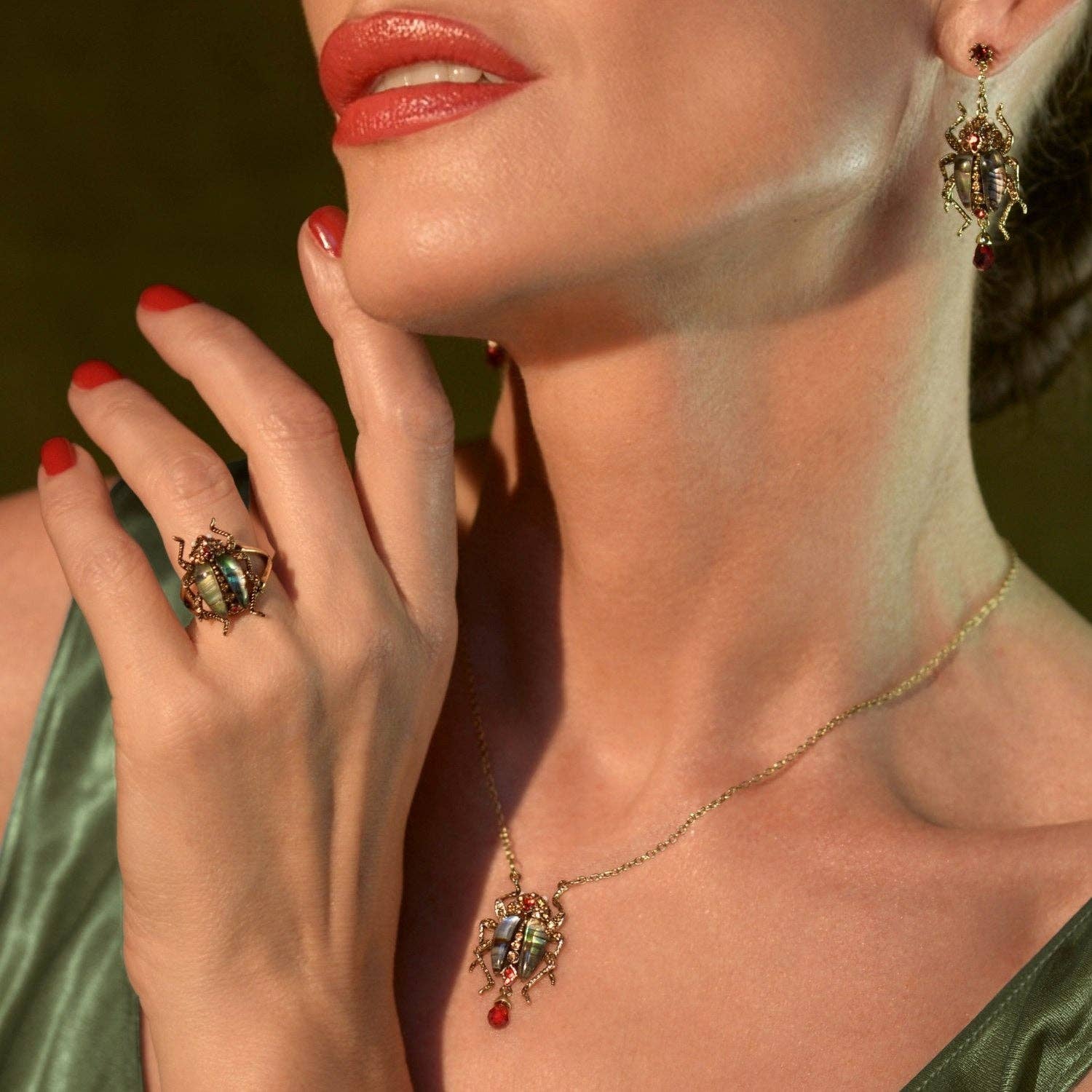 Bill Skinner - Wholesale Pendant/Charm Necklace - Bejewelled Beetle Pendant4