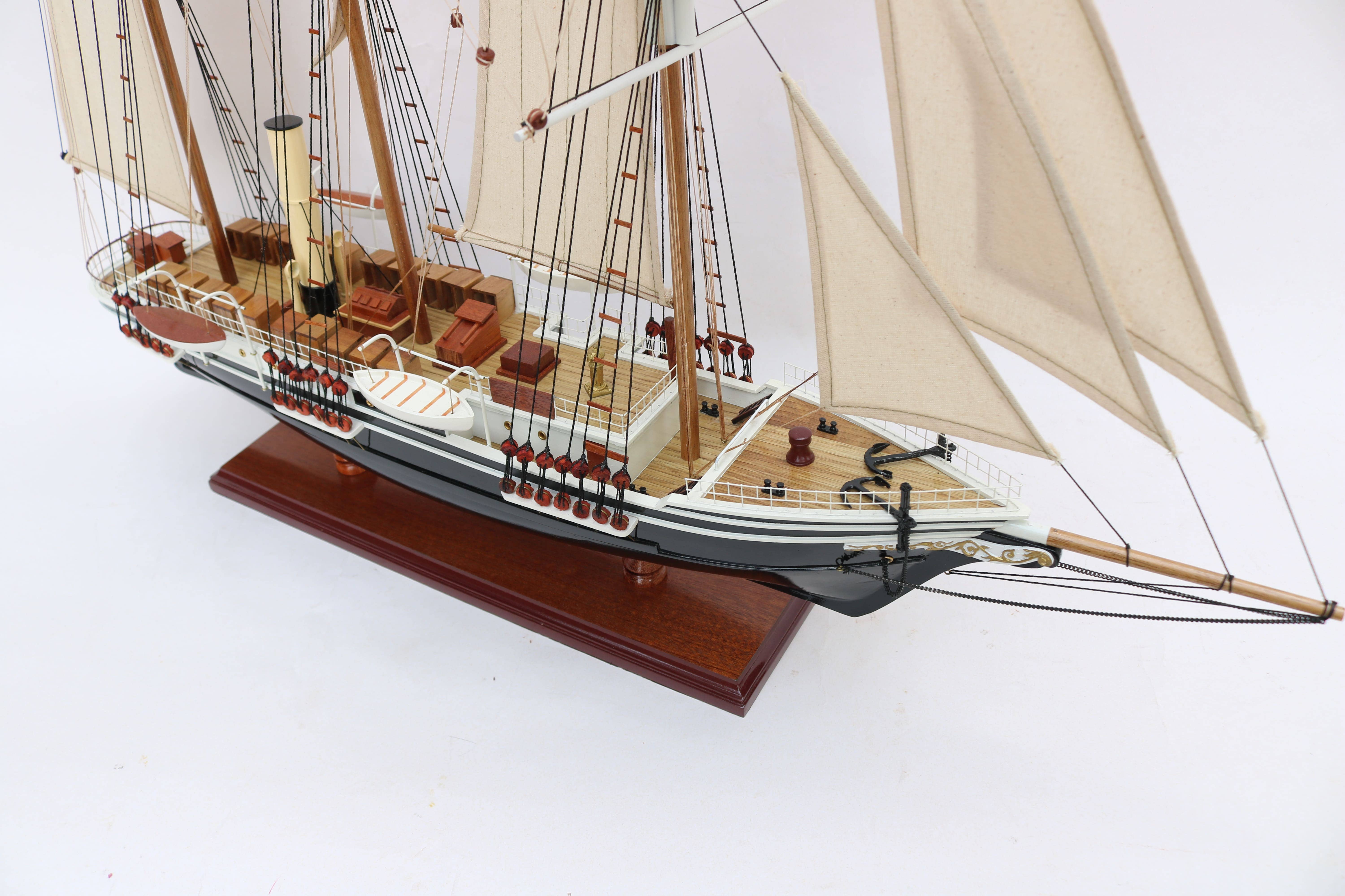 Schuette & Weiss - Vendita all'ingrosso Decorazioni da tavolo - Modello di nave ENDURANCE fatto a mano - Compass Models7