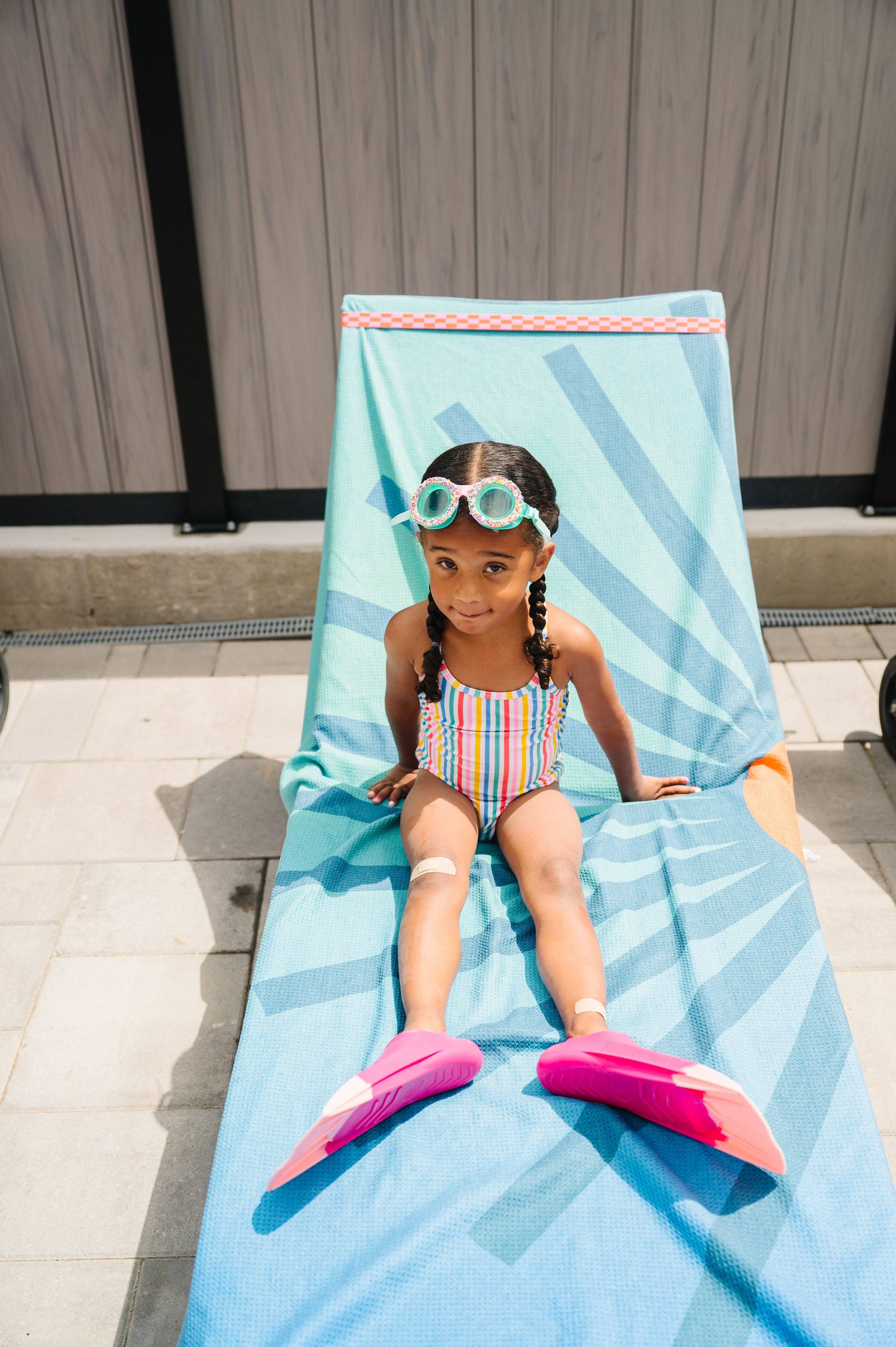 Crae.Home - Wholesale Beach Towel - Lounge Chair Pool Towel Band8