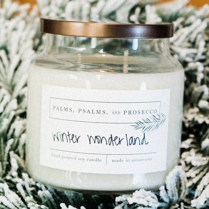 Winter Wonderland sojavaxljus för wholesale av Palms, Psalms, & Prosecco