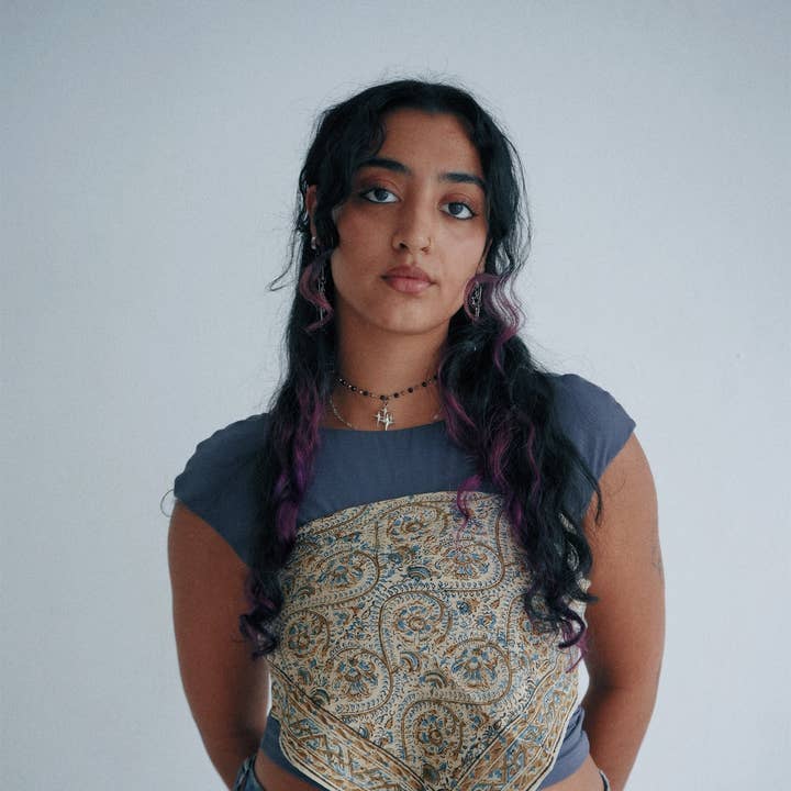 Bêche dorée - Bandana en coton Kalamkari (KK1430) pour la vente par White Lotus Fashions