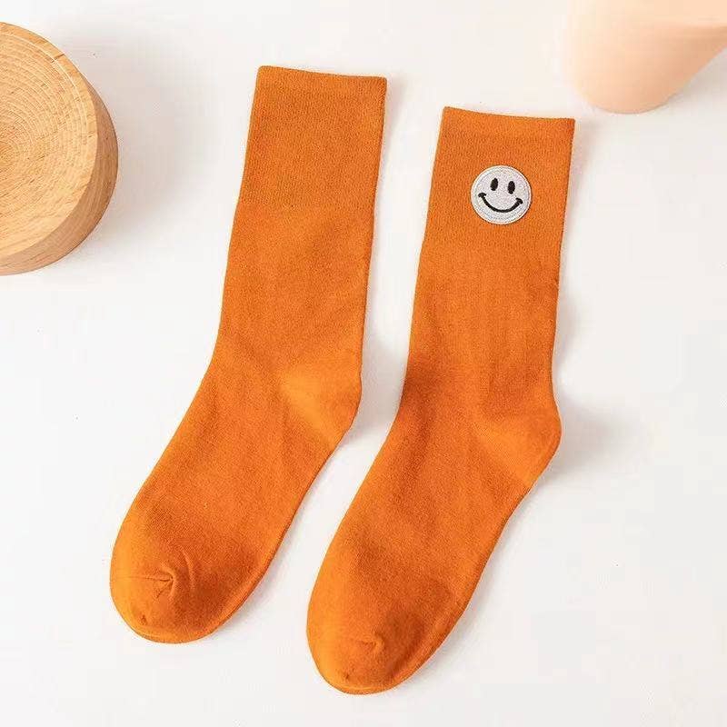 Shop Lev – wholesale Socks – Women's – Women happy face Patch Crew Cotton Socks1