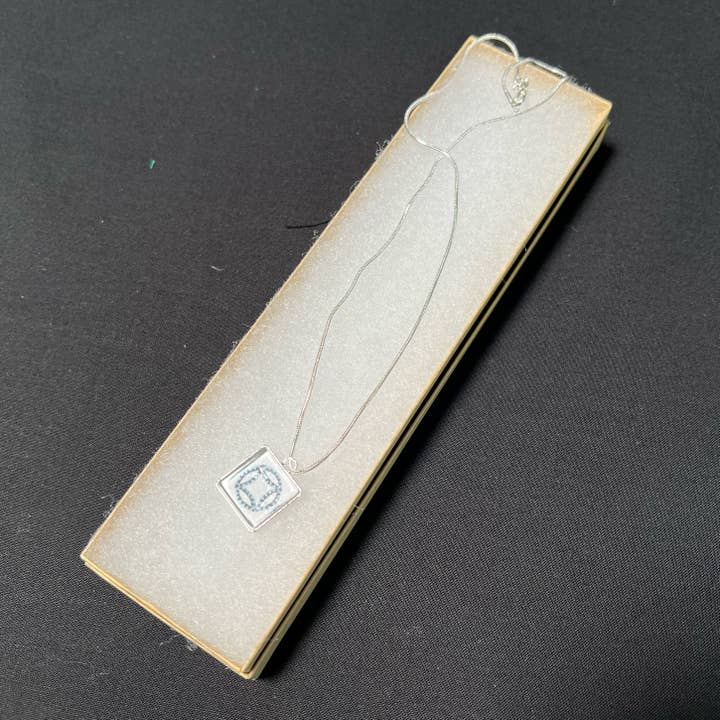 Pendente Pequeno Anel de Casamento Duplo Preto e Cinzento por atacado de Quilt Design Jewelry