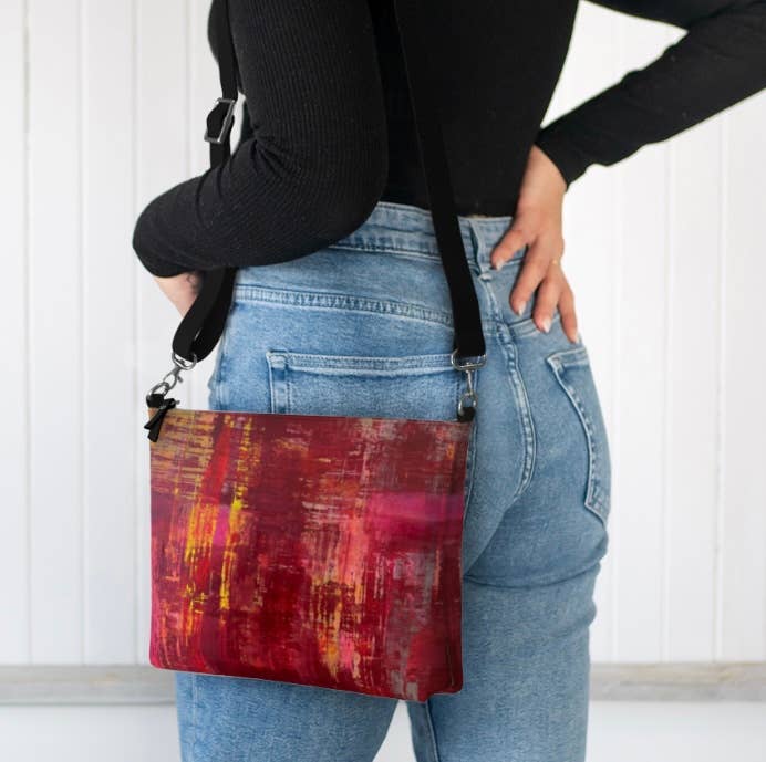 Delisch Jewelry & Accessories - Wholesale Crossbody Bag - Women's - POMEGRANATE GOLD CROSSBODY HANDBAG1