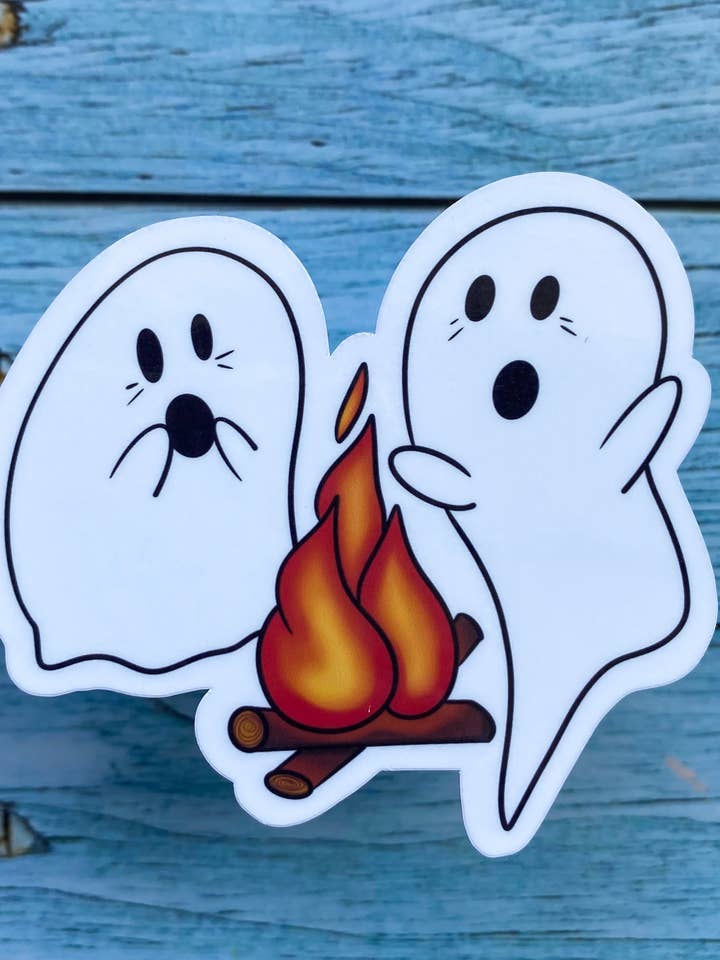 Autocollant Halloween en vinyle | Ghost Campfire Stories pour la vente par Melanie Feltham Art