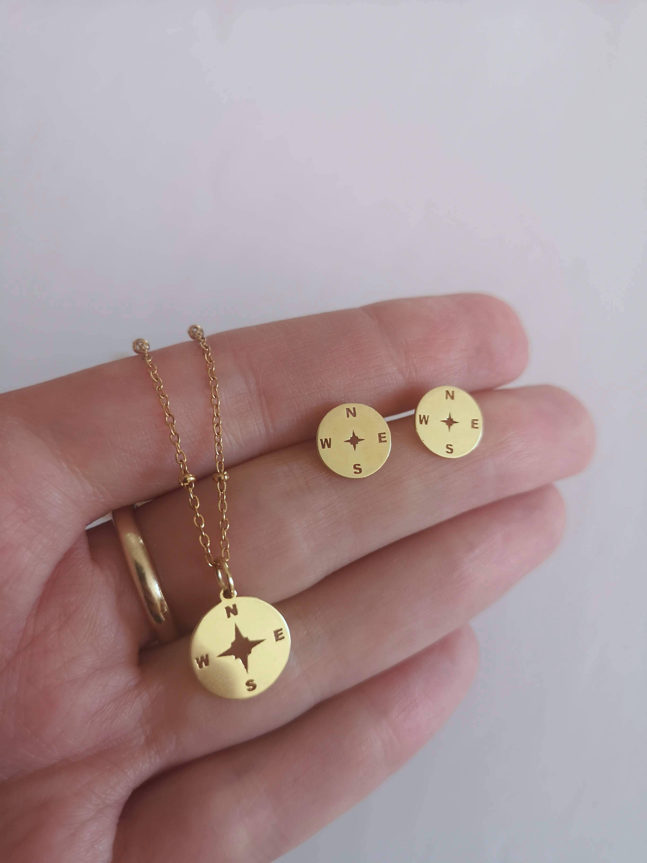 Annabelle Hardie - Vente Colliers à pendentif - Collier El Camino (or 18 carats)2