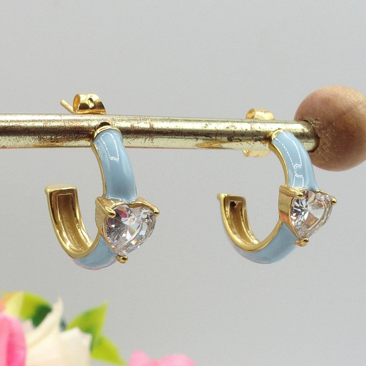 Daemon srls - Venta al por mayor Pendientes de aro pequeños - CHERIE FLUO mini - acero inoxidable - pendientes de aro esmaltados con circonitas cúbicas8