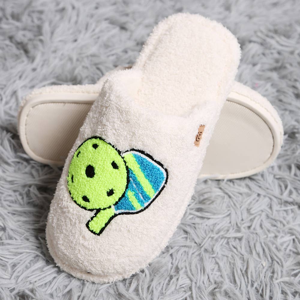 Sensibling Corp. - Wholesale Slippers - Women's - Baseball Soccer Pickleball Rugby Home Indoor Floor Slippers4